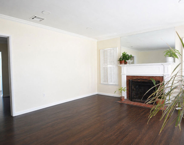 9116 S 5th Avenue - Photo Thumbnail 5
