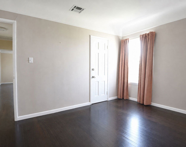9116 S 5th Avenue - Photo Thumbnail 16