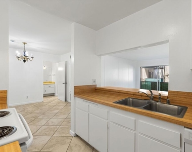 5460 White Oak Avenue - Photo Thumbnail 8