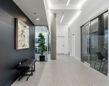 325 N First Street - Photo Thumbnail 3