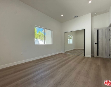 15830 1/2 Blackhawk Street - Photo Thumbnail 20