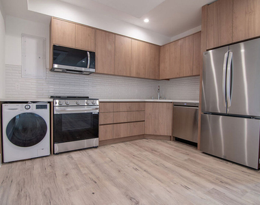 1236 N Fairfax Avenue - Photo Thumbnail 9