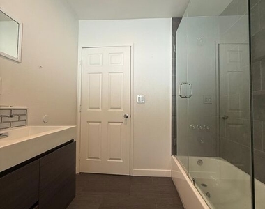 15830 Blackhawk Street - Photo Thumbnail 12