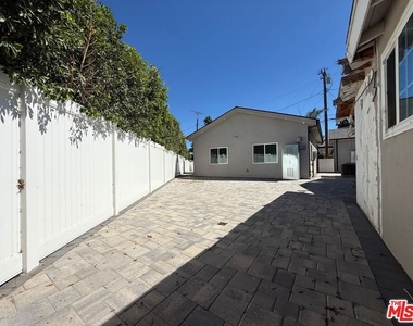 15830 Blackhawk Street - Photo Thumbnail 29