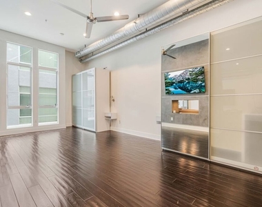 13320 Beach Avenue - Photo Thumbnail 10
