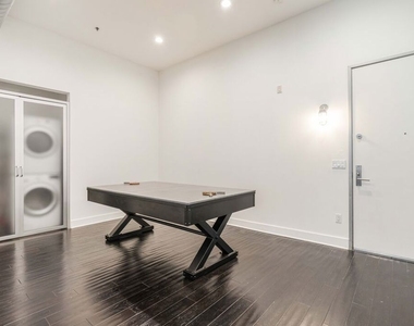 13320 Beach Avenue - Photo Thumbnail 15