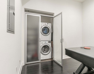13320 Beach Avenue - Photo Thumbnail 18