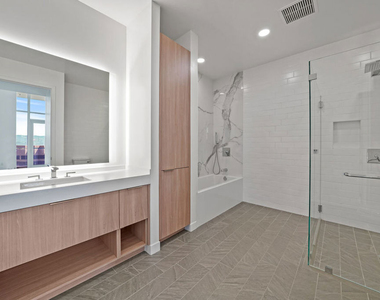 11750 Wilshire Boulevard - Photo Thumbnail 18