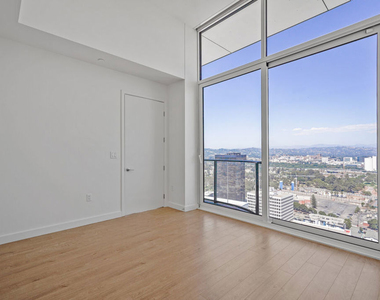 11750 Wilshire Boulevard - Photo Thumbnail 16