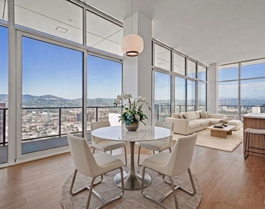 11750 Wilshire Boulevard - Photo Thumbnail 2