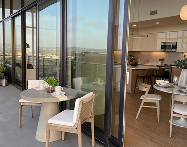 11750 Wilshire Boulevard - Photo Thumbnail 10
