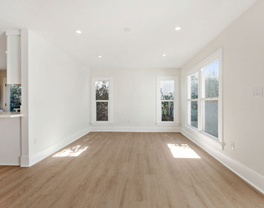 4245 Normal Avenue - Photo Thumbnail 4