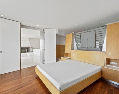 6 Eastwind Street - Photo Thumbnail 10
