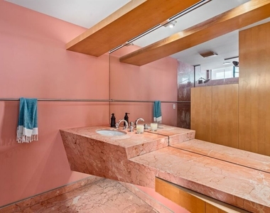 6 Eastwind Street - Photo Thumbnail 16