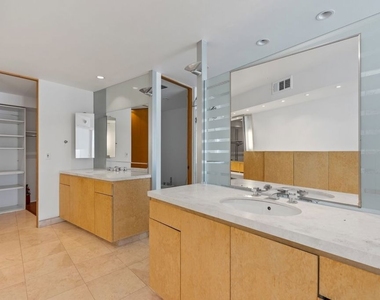 6 Eastwind Street - Photo Thumbnail 11