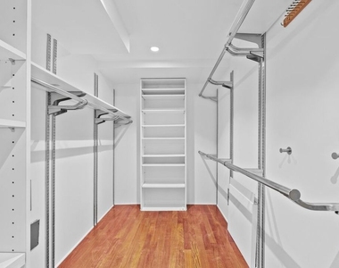 6 Eastwind Street - Photo Thumbnail 14