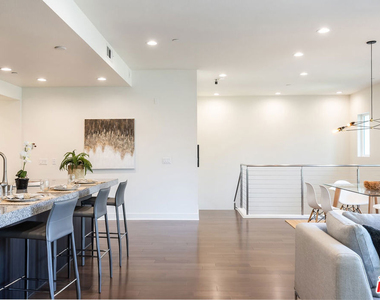 12658 Sandhill Lane - Photo Thumbnail 9