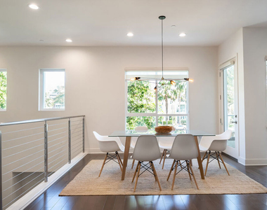 12658 Sandhill Lane - Photo Thumbnail 15