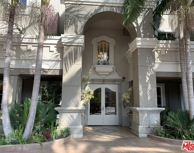 4060 Glencoe Avenue - Photo Thumbnail 16