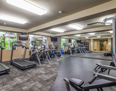 4060 Glencoe Avenue - Photo Thumbnail 17