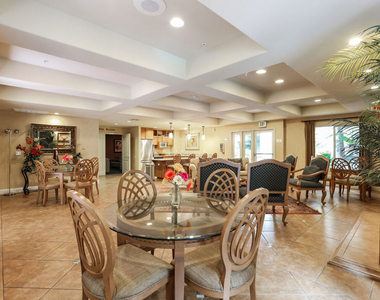 4060 Glencoe Avenue - Photo Thumbnail 11