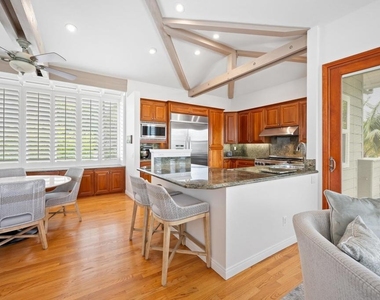 226 Stratford Park Cir - Photo Thumbnail 5