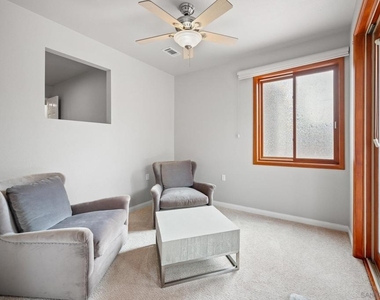 226 Stratford Park Cir - Photo Thumbnail 25