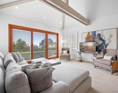 226 Stratford Park Cir - Photo Thumbnail 11