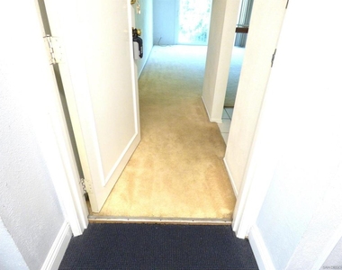 1645 Emerald Street - Photo Thumbnail 13