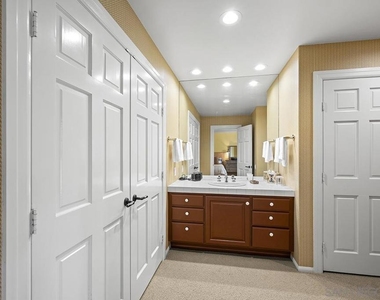 7612 Hillside Dr - Photo Thumbnail 34