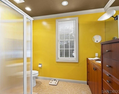 7612 Hillside Dr - Photo Thumbnail 30