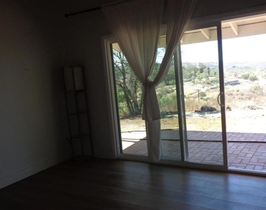 3730 Silverleaf Lane - Photo Thumbnail 17