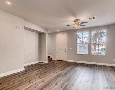 10678 Village Haven Trail - Photo Thumbnail 2
