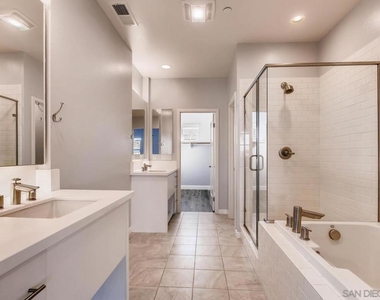 10678 Village Haven Trail - Photo Thumbnail 6