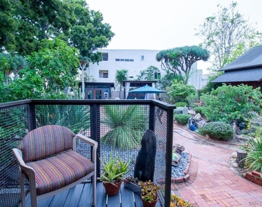 3838 Kendall - Photo Thumbnail 9
