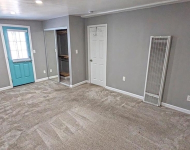 3645 Meade Ave. - Photo Thumbnail 3