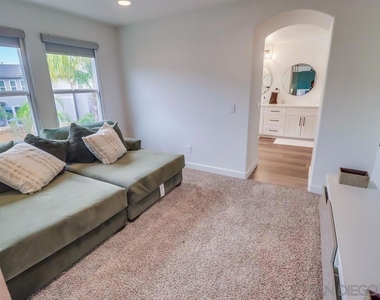 358 Corte Goleta - Photo Thumbnail 20