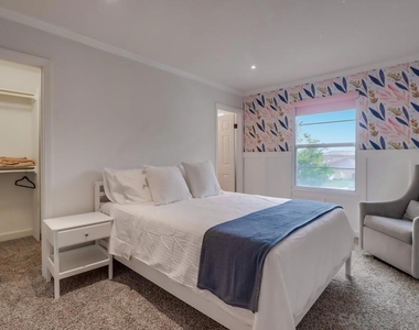 358 Corte Goleta - Photo Thumbnail 31