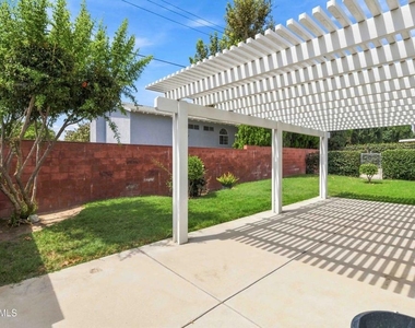 2253 Grafton Street - Photo Thumbnail 17
