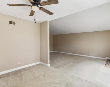 2253 Grafton Street - Photo Thumbnail 12