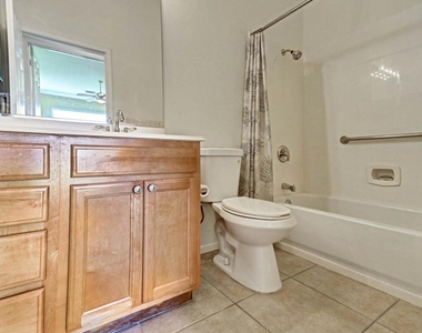 78202 Kensington Avenue - Photo Thumbnail 31