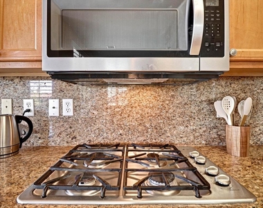 78202 Kensington Avenue - Photo Thumbnail 23