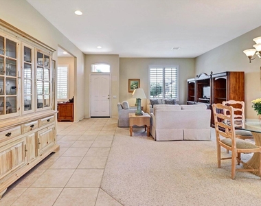 78202 Kensington Avenue - Photo Thumbnail 7