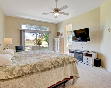 78202 Kensington Avenue - Photo Thumbnail 26