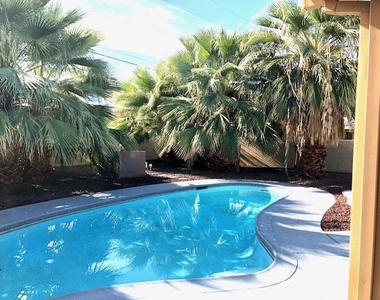 73427 Santa Rosa Way - Photo Thumbnail 23