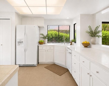 73280 Rosewood Court - Photo Thumbnail 10