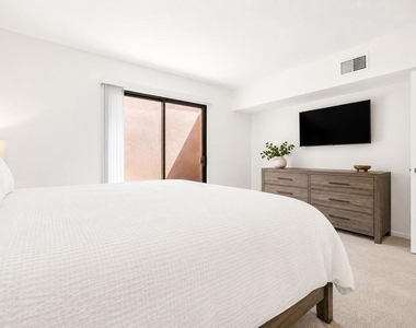 73280 Rosewood Court - Photo Thumbnail 23