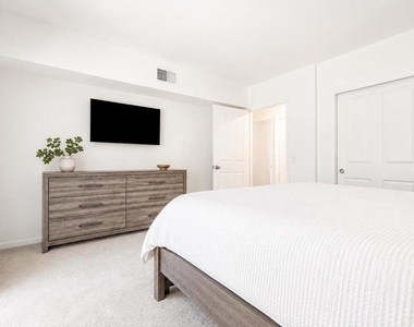73280 Rosewood Court - Photo Thumbnail 24