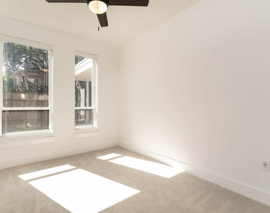 17727 Addison Road - Photo Thumbnail 84