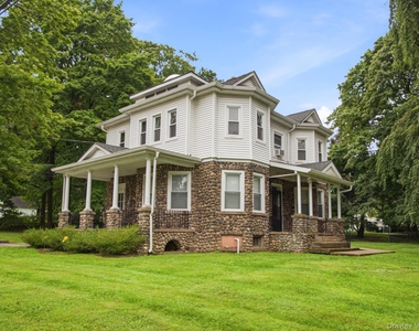 9 Cottage Avenue - Photo Thumbnail 12